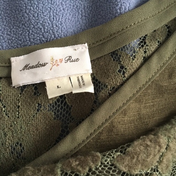 Anthropologie Olive Green Mixed Media Top, Size L - Picture 6 of 7